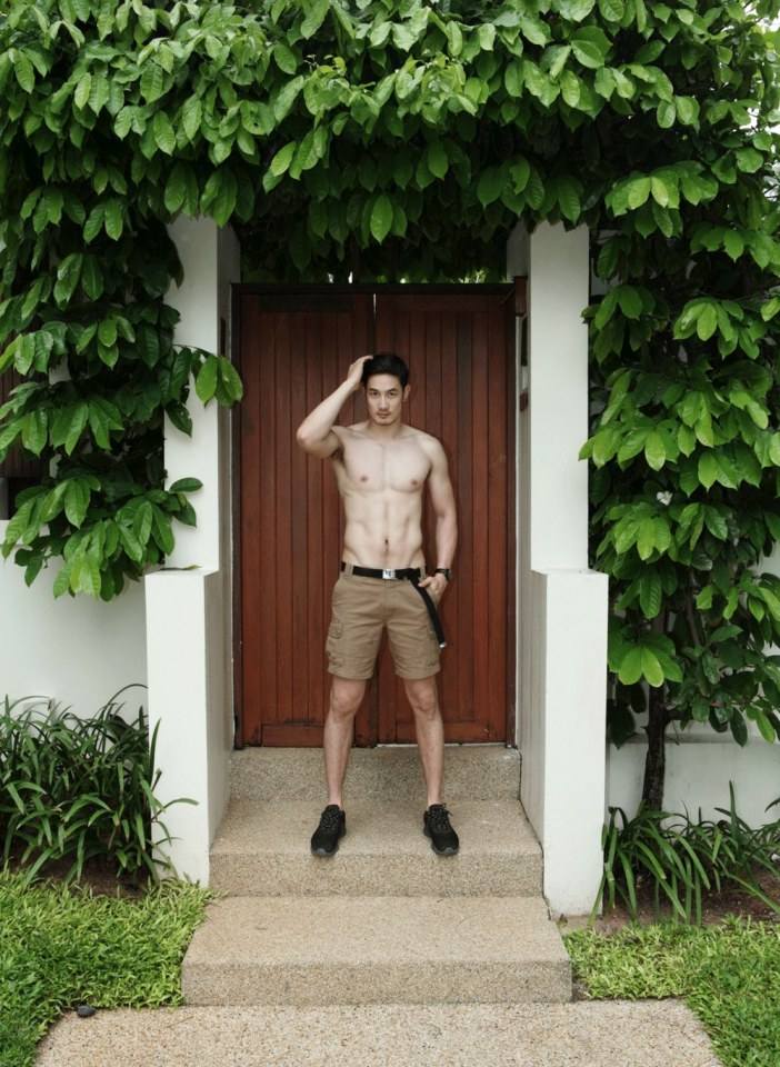 อ้วน ยิ่งแก่ยิ่งแซ่บ @Surround