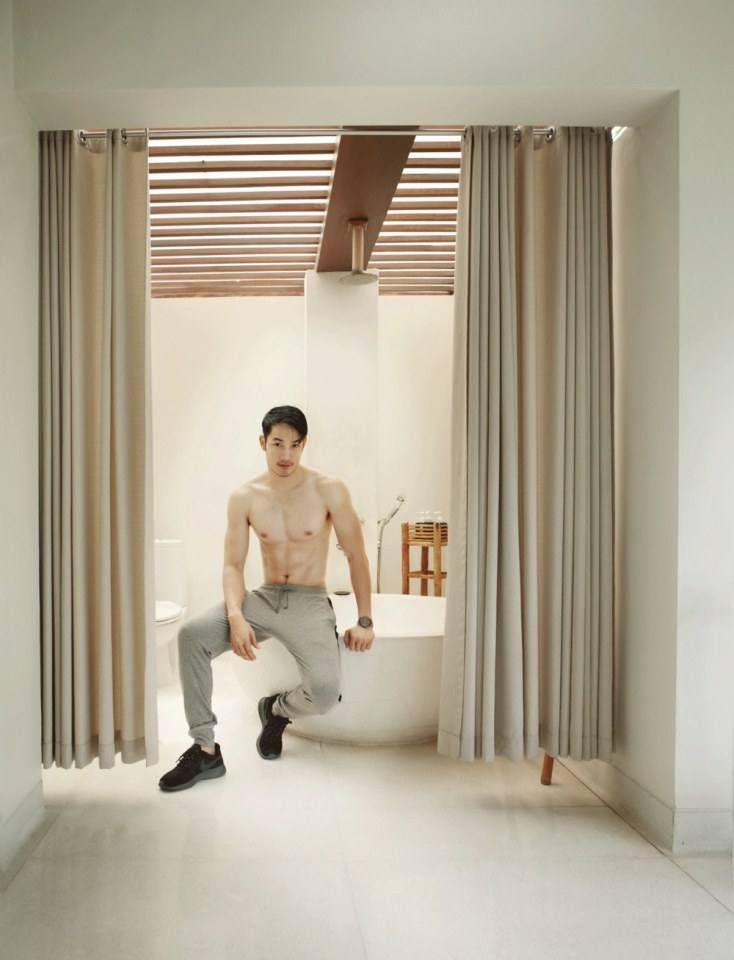 อ้วน ยิ่งแก่ยิ่งแซ่บ @Surround