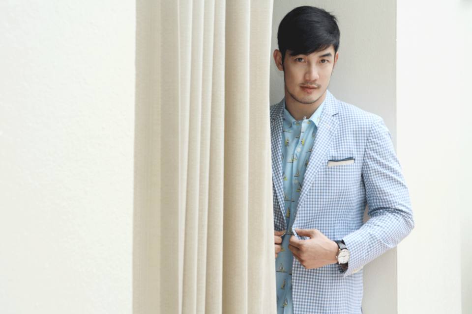 อ้วน ยิ่งแก่ยิ่งแซ่บ @Surround