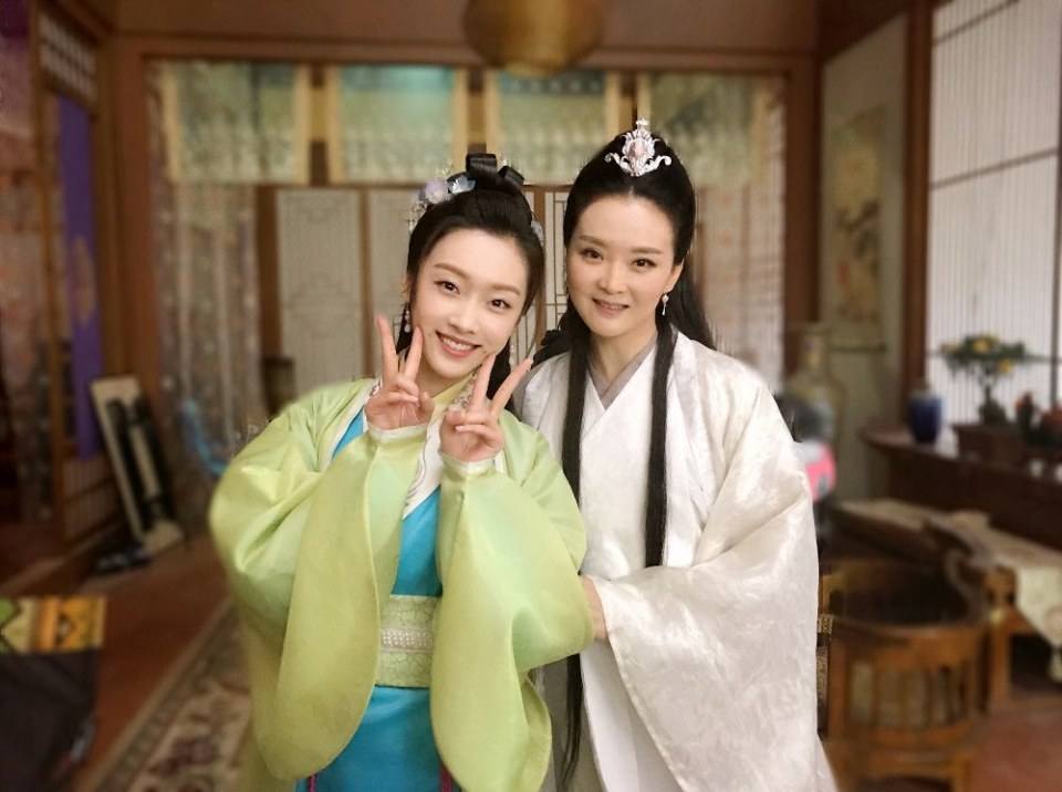 Hua Xie Hua Fei Hua Man Tian 《花谢花飞花满天》 2017 part27