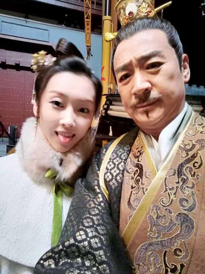 Hua Xie Hua Fei Hua Man Tian 《花谢花飞花满天》 2017 part27