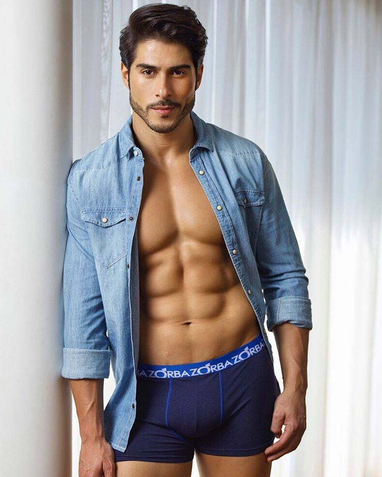 Hot guy in underwear 250