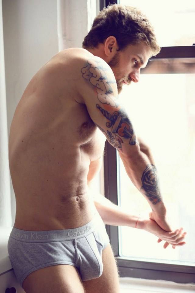 hot male 49 (+18)
