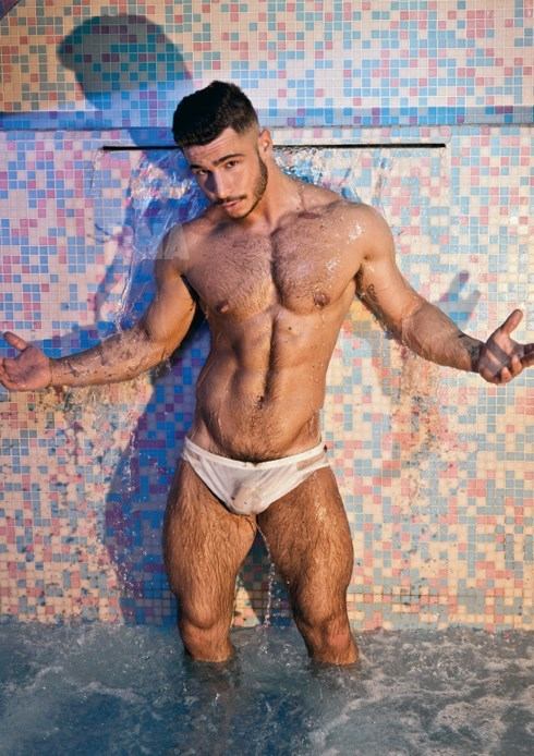Hot guy in underwear 252