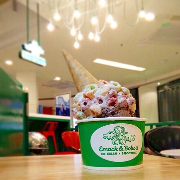 กินไอศกรีมให้หายร้อน Emack and Bolio's ทั้งเย็นทั้งฟิน