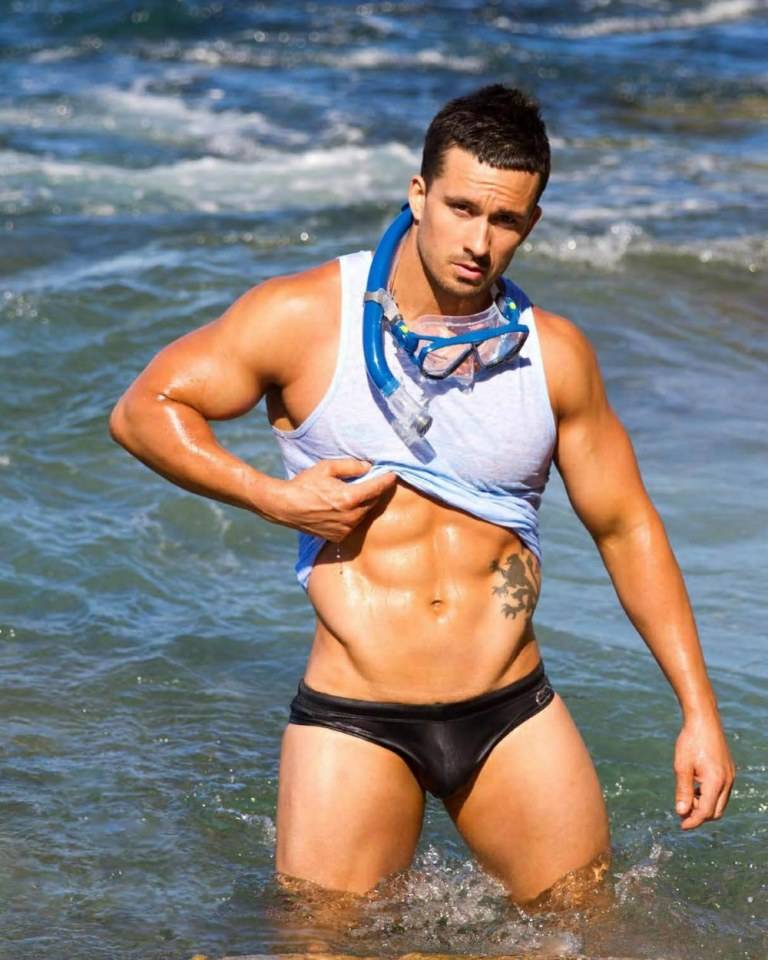 hot male 50 (+18)