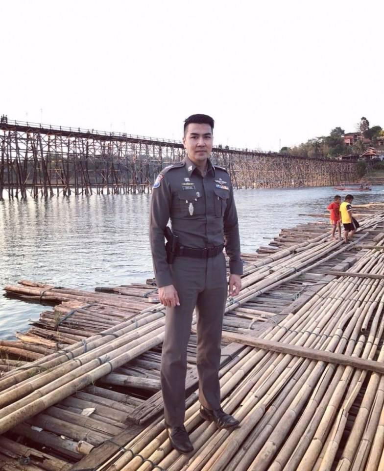 ตำรวจแซ่บ