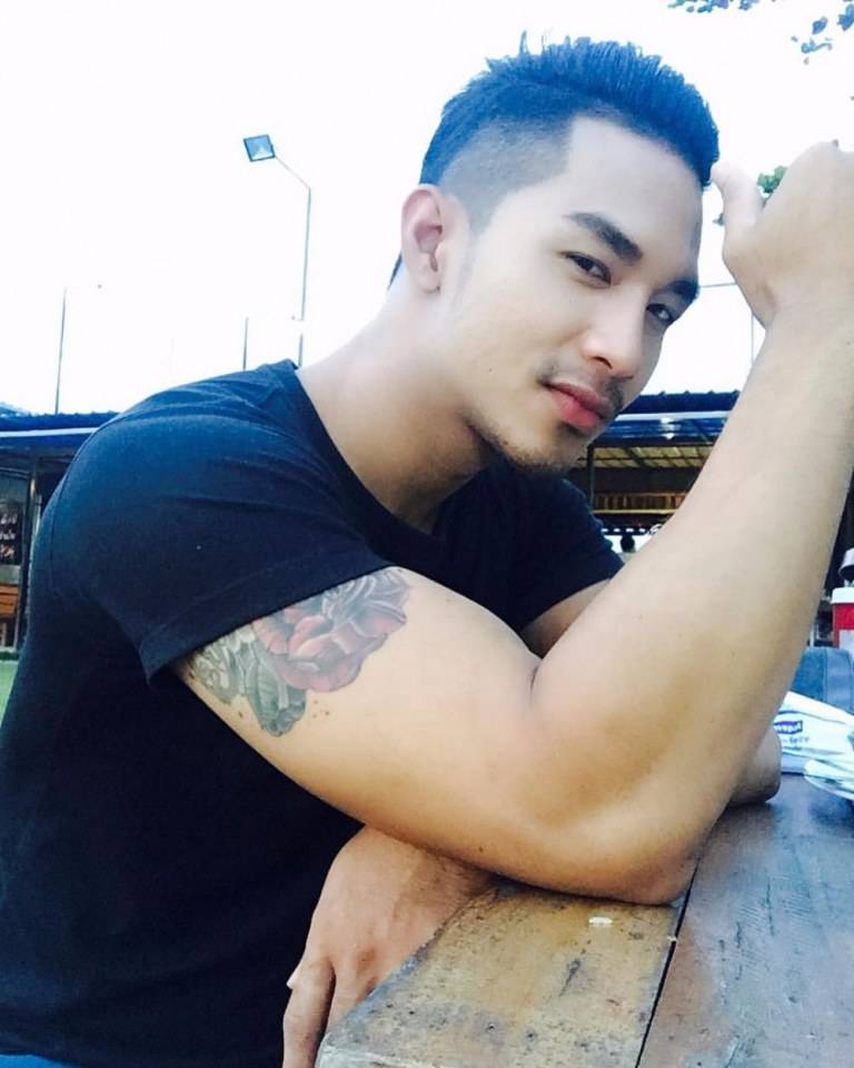 ตำรวจแซ่บ