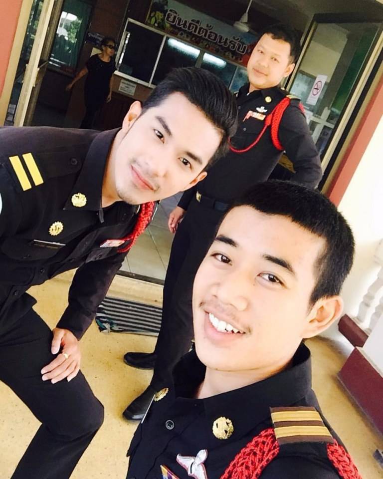 ตำรวจแซ่บ
