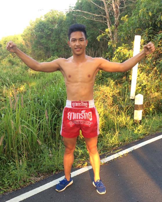 อยากมวยโค้กกันเลยทีเดียว