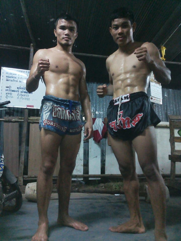 อยากมวยโค้กกันเลยทีเดียว