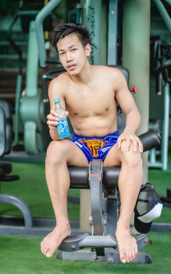 อยากมวยโค้กกันเลยทีเดียว