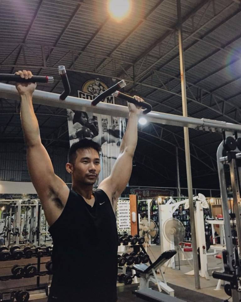 ขนอุย หนวด กล้าม อยากทั้งนั้น