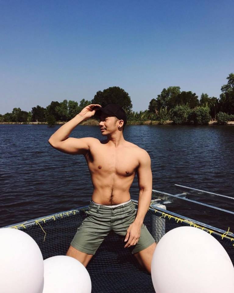 ขนอุย หนวด กล้าม อยากทั้งนั้น