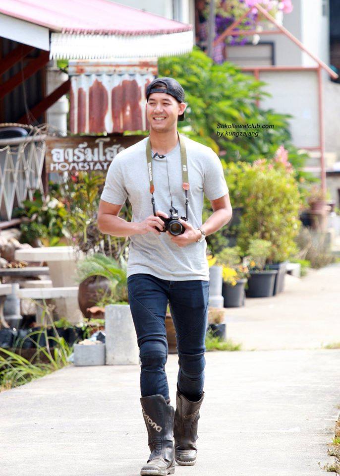อ้ายเอ้ยย..ตาฮักขนาดเน๊อะ