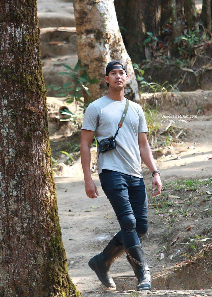 อ้ายเอ้ยย..ตาฮักขนาดเน๊อะ