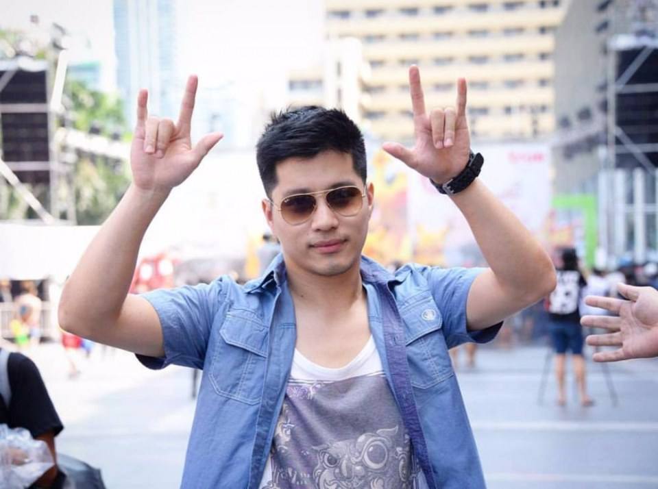 เช้านี้กับตี๋  วิวิศน์