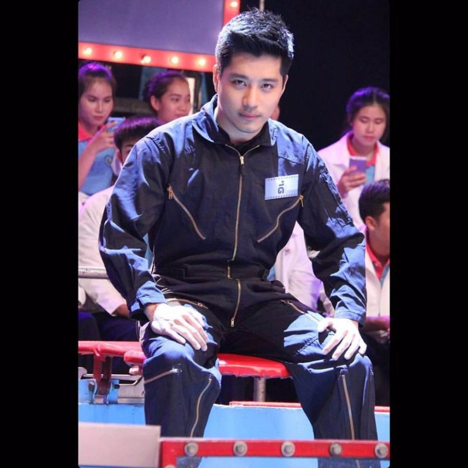 เช้านี้กับตี๋  วิวิศน์