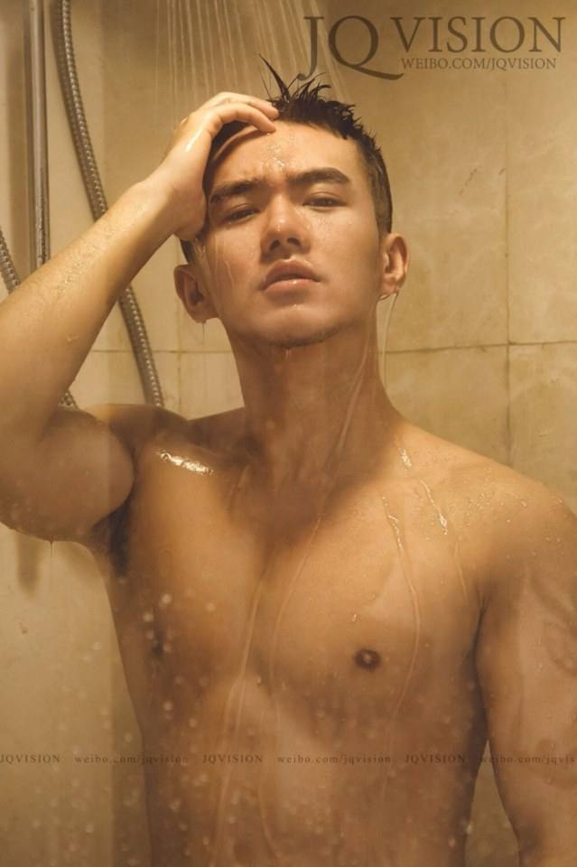 อาบน้ำกัน