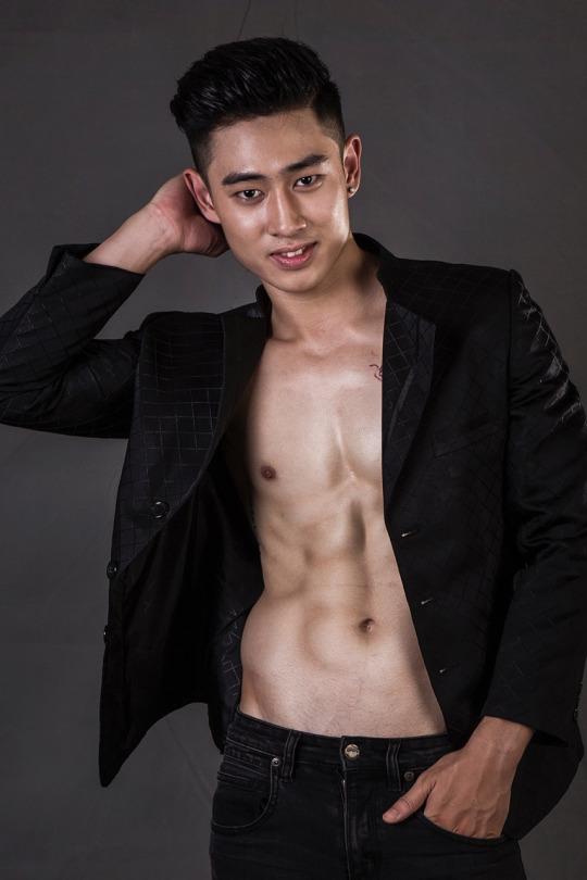 Mister International Vietnam 2016 Nguyen Tien Dat