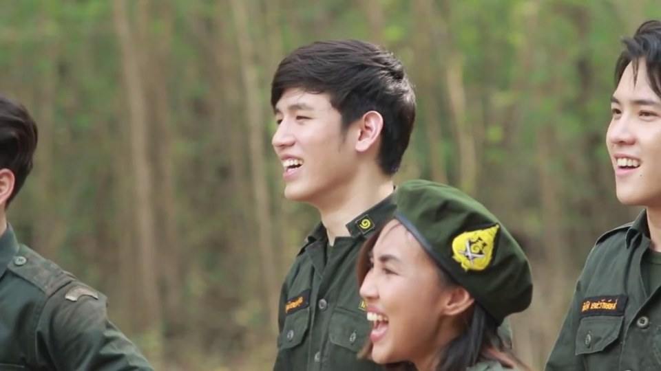 ทังฮาทังแชบมักตอนอาบน้ำมักที่สุดบ่น่าใสผ้าขาวม้าเลย ขอแบบกางเกงในตัวน้อยๆจะดีหลาย
