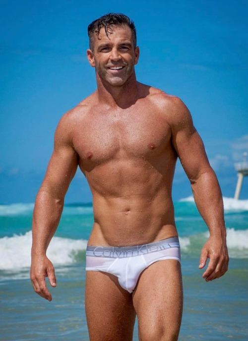 Sexy Guy 117