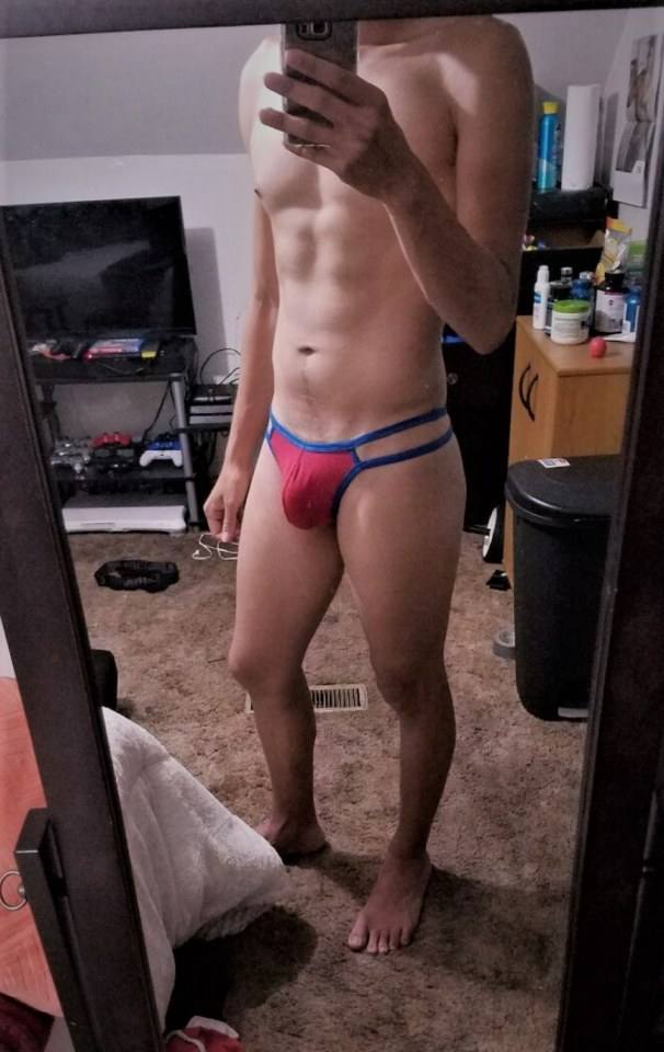 Hot guy in underwear 253