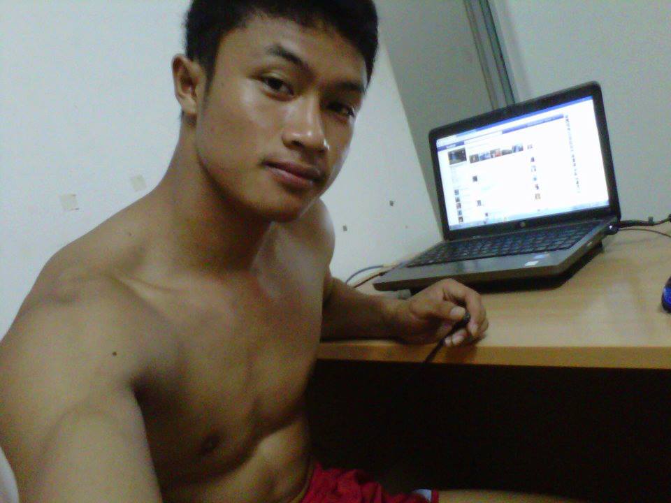 หนุ่มบ้านๆ สู้ไหมคะ 1,609