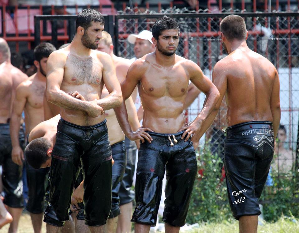 oil wrestling