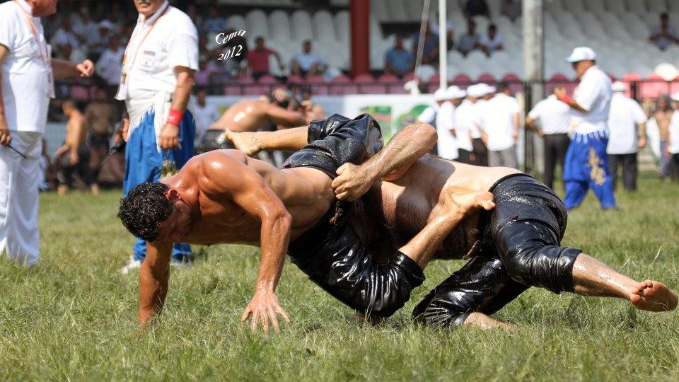 oil wrestling