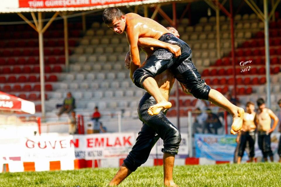 oil wrestling