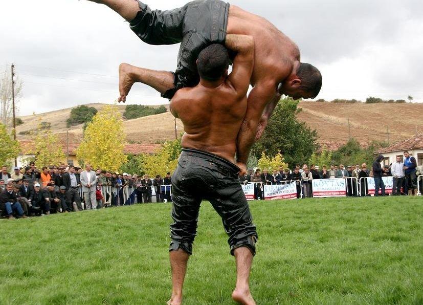 oil wrestling
