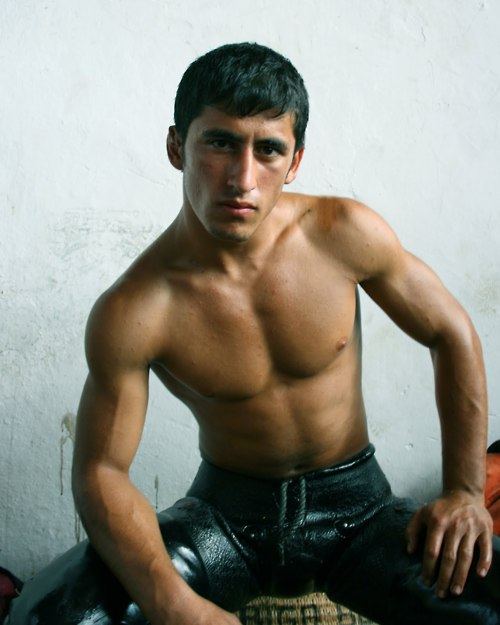 oil wrestling