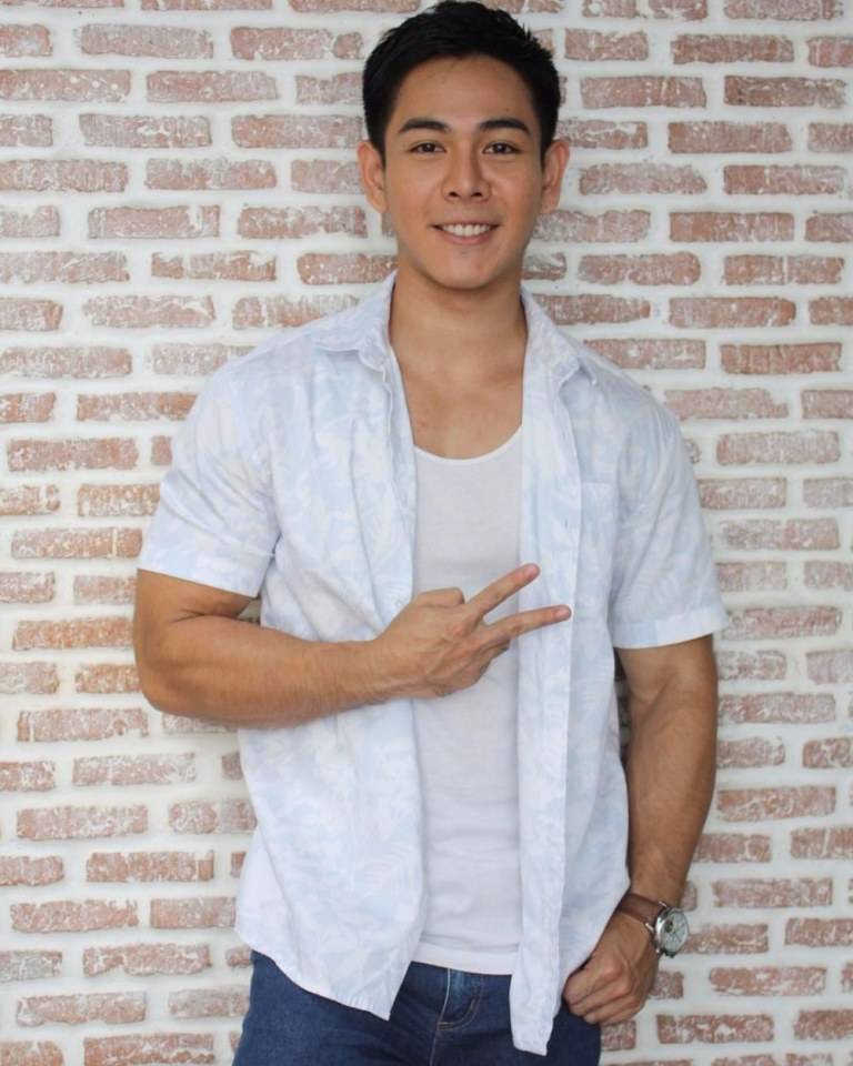 แซ่บเก้งร้อง