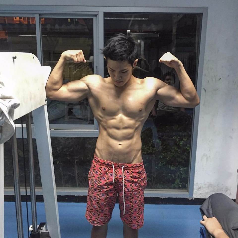 กระดกลิ้นรัวๆๆๆๆ