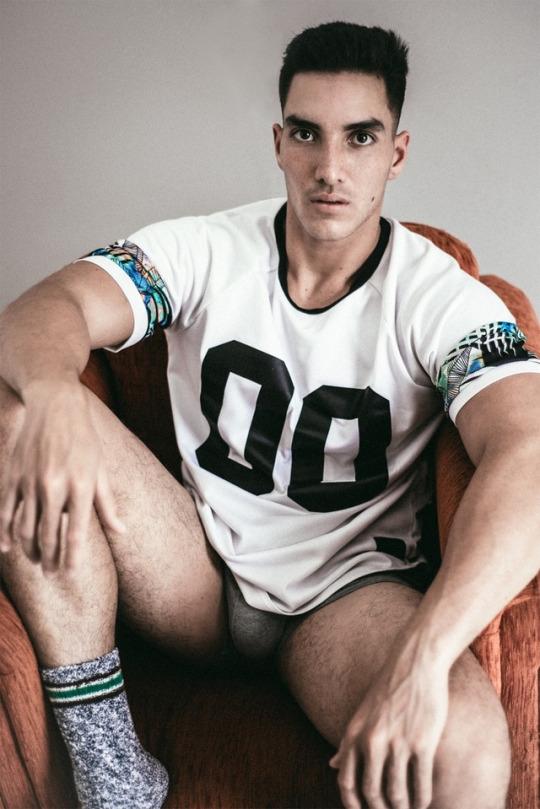 hot male 65 (+18)