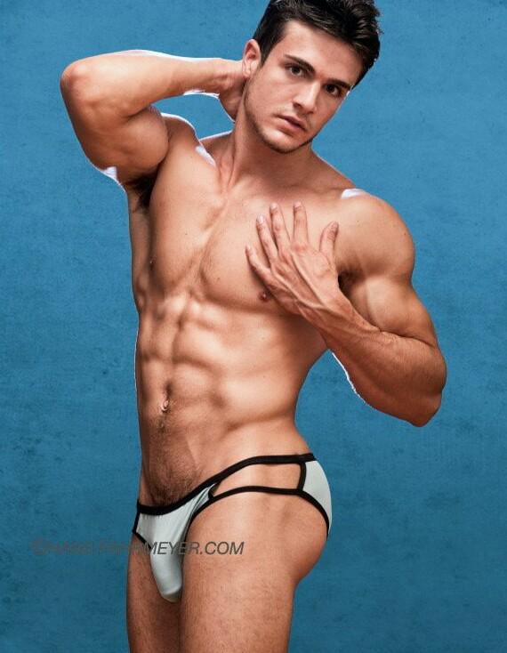 hot male 66 (+18)