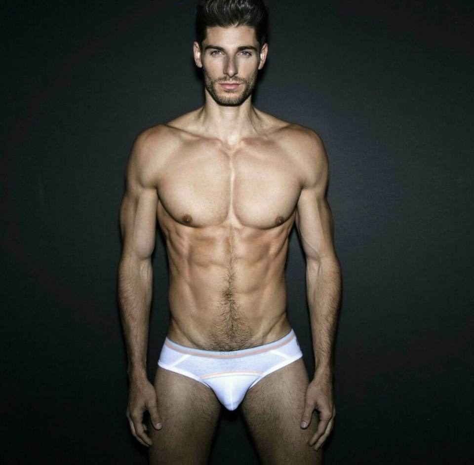 hot male 68 (+18)