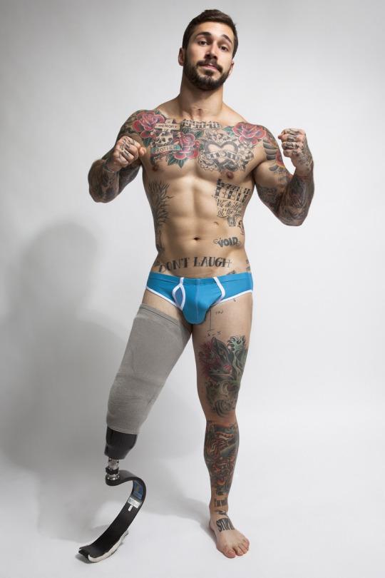 hot male 69 (+18)
