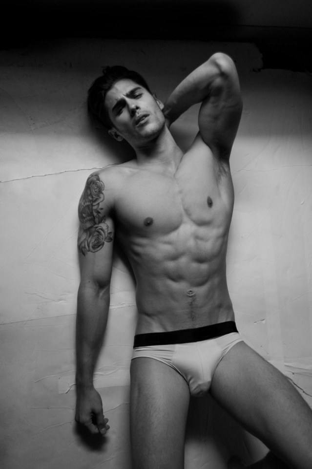 hot male 69 (+18)