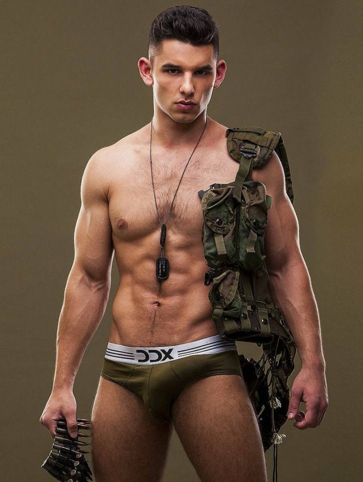 hot male 69 (+18)