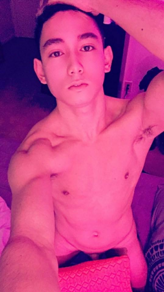 hot male 69 (+18)