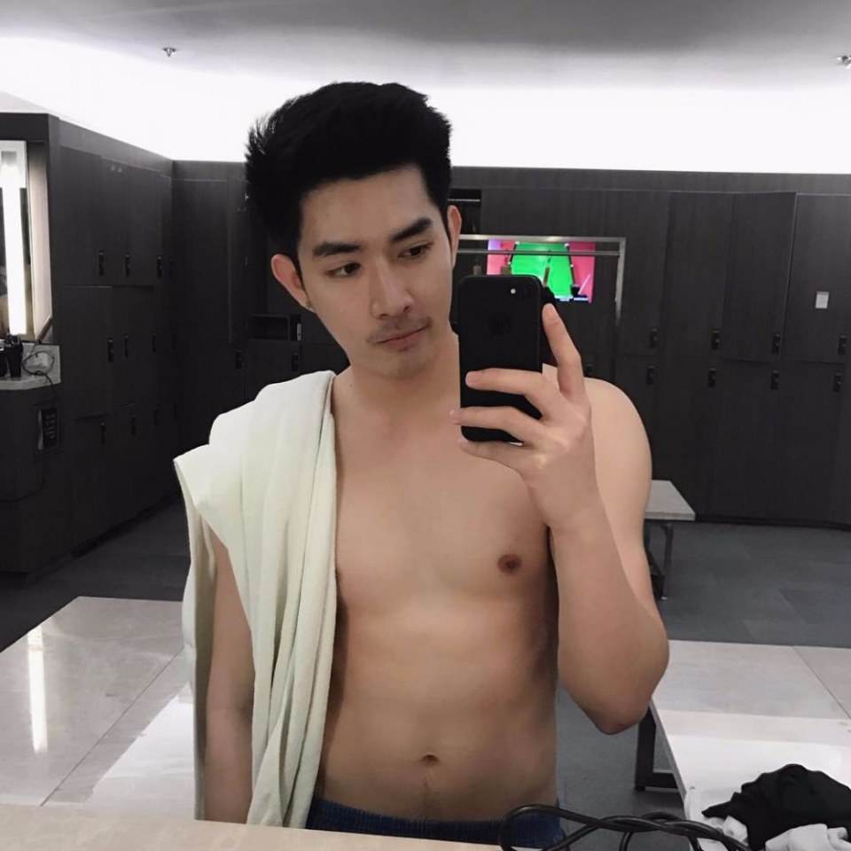 แซ่บก็เลียต่อ