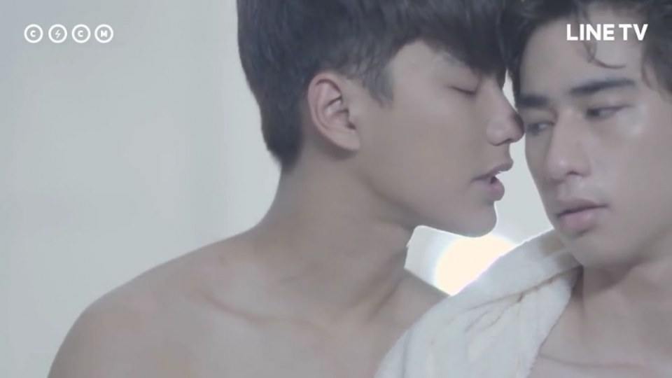 รักออกเดิน !!! จำเป็นต้องแซ่บขนาดนี้ไหม