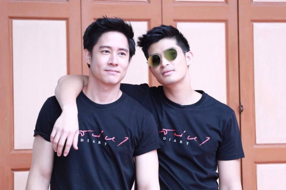 อยากดูแล้ว พิศวาสไดอารี่