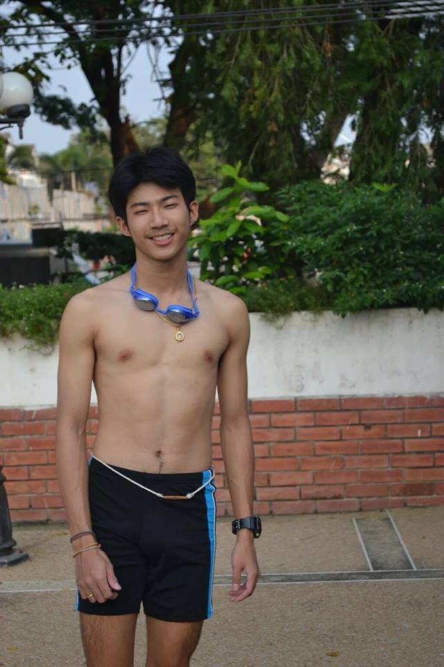 กระเทาะ กระเตาะ  1,696