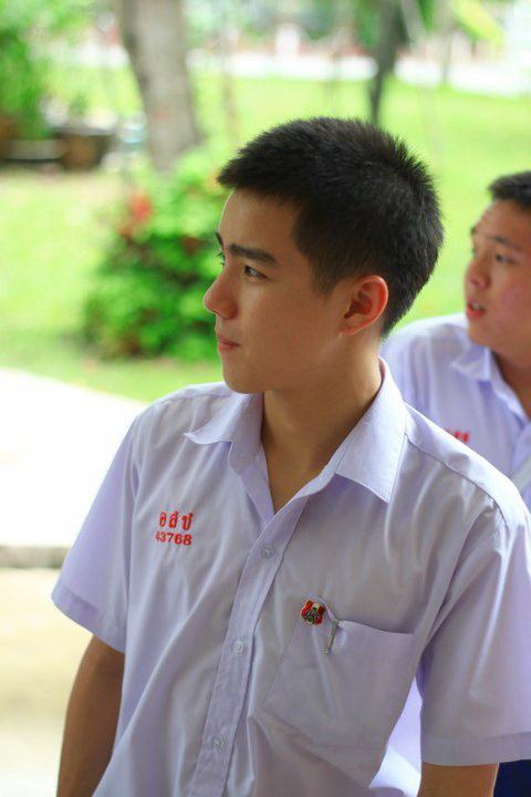 กระเทาะ กระเตาะ  1,696