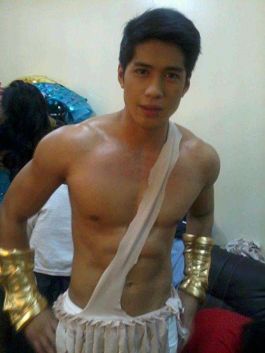 คิดถึงสามี 1,712