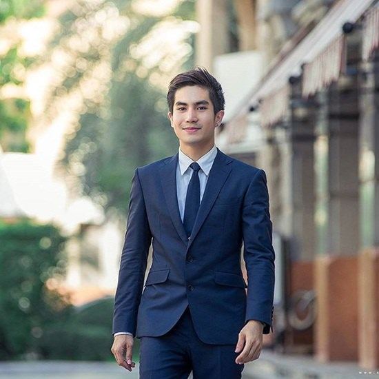 คนที่เคยเป็นพ่อค้าแซบในรายการเทยเที่ยวไทย 1,725