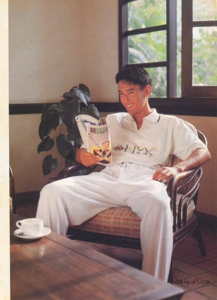 (วันวาน) ศักดิ์สิทธิ์ แท่งทอง @ นิตยสาร ทราย ฉบับที่ 61 มีนาคม 2534